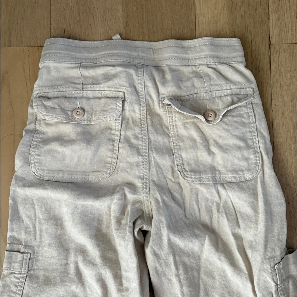American Eagle Dreamy Drape Cargo Pants - Picture 6 of 6